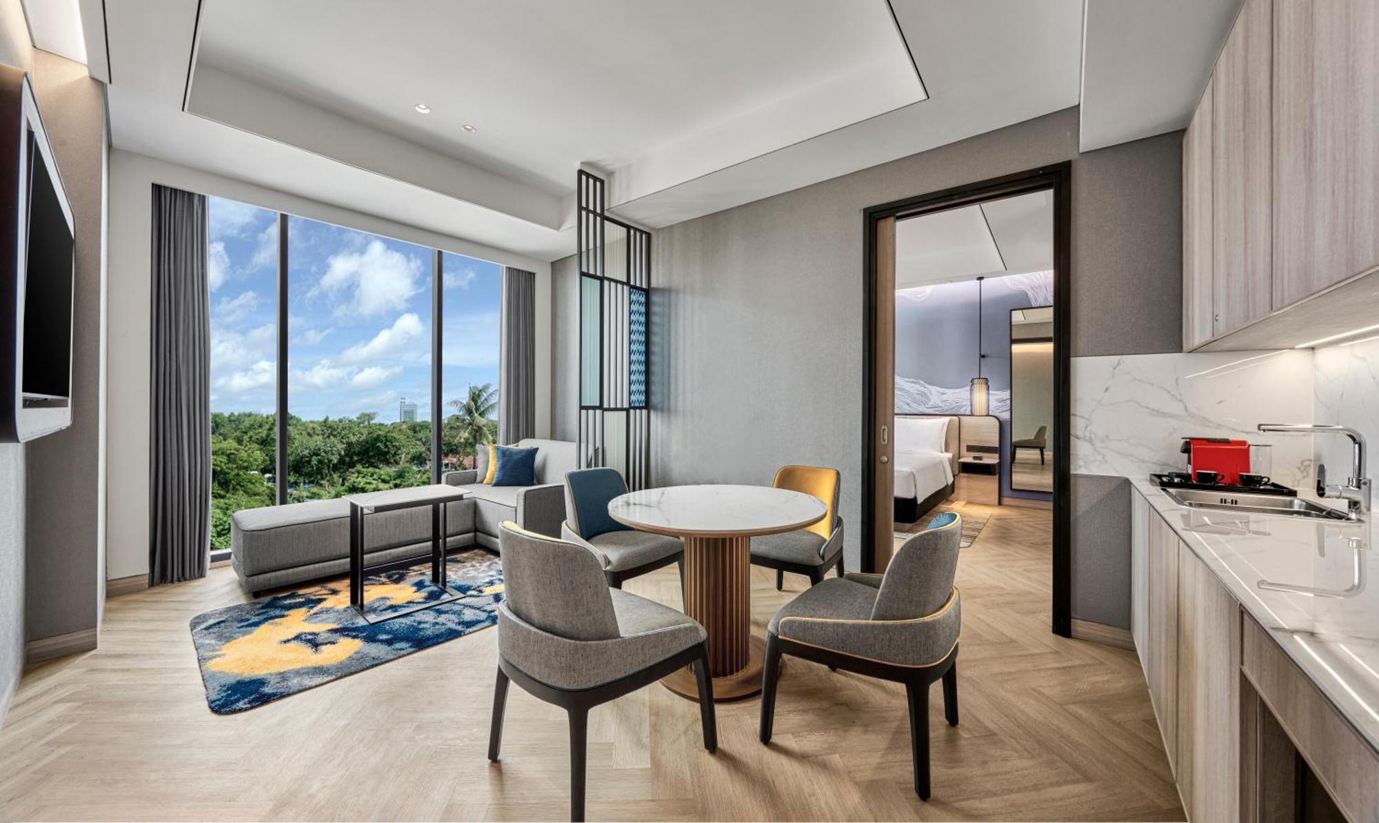 Hyatt Place Makassar Exterior photo